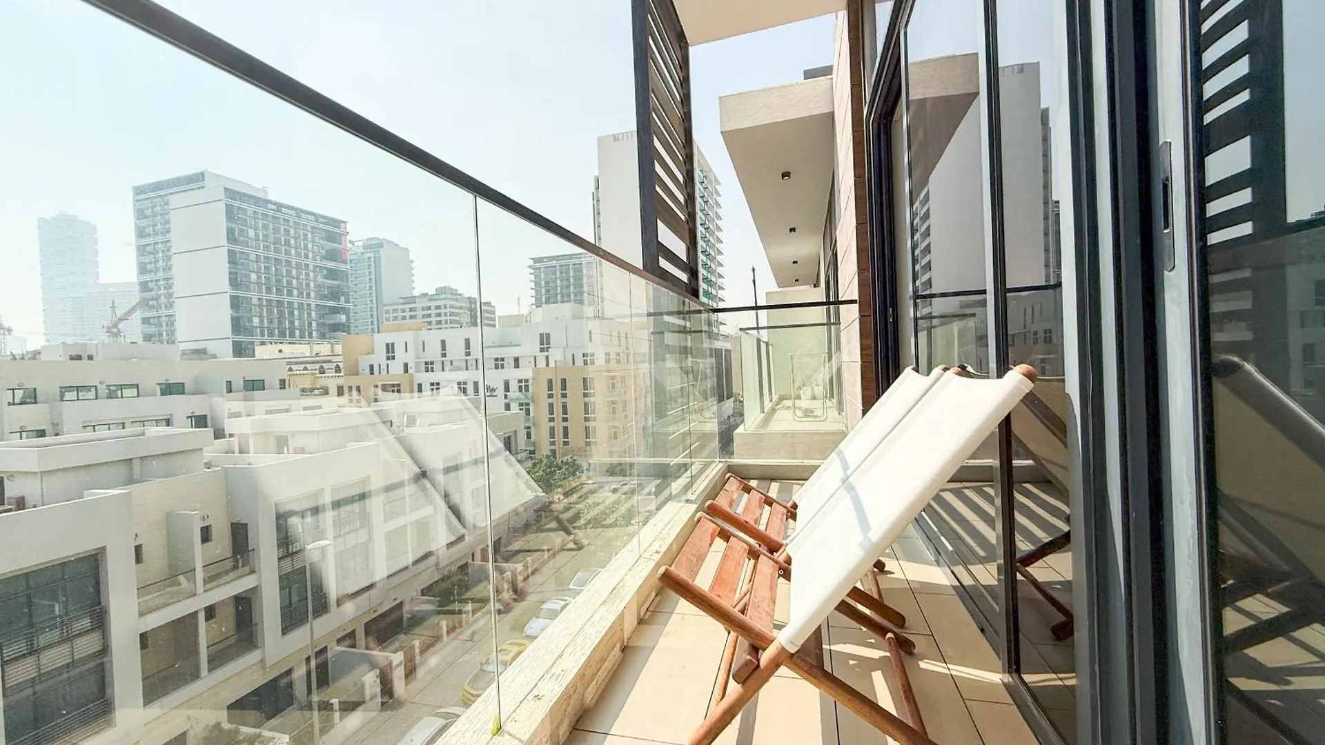 Apartment Tastefully Decorated 1 Bedroom In Jvc Dubai