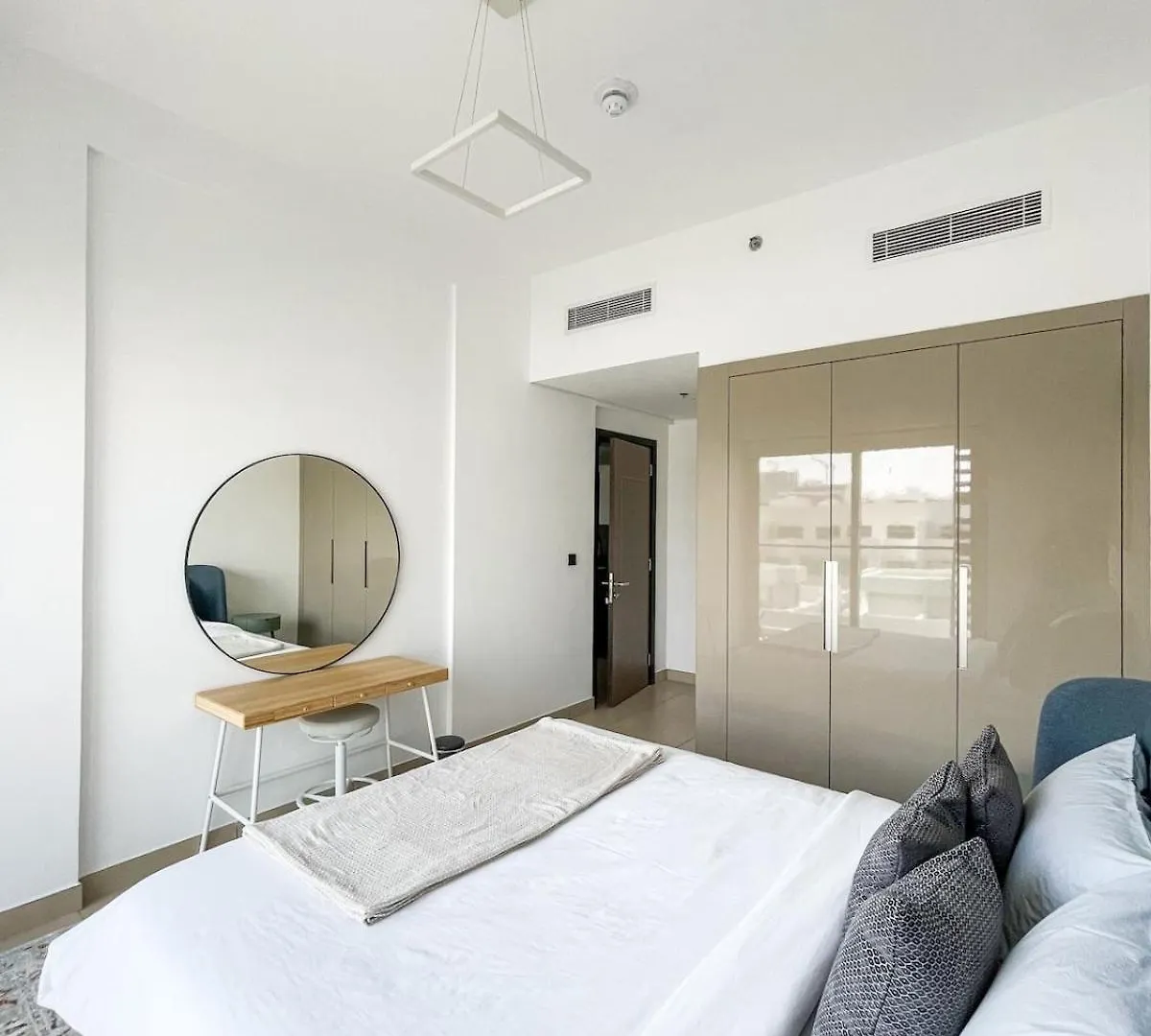 Apartament Tastefully Decorated 1 Bedroom In Jvc Dubaj Zjednoczone Emiraty Arabskie